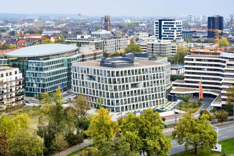 hero-infinity-office-duesseldorf