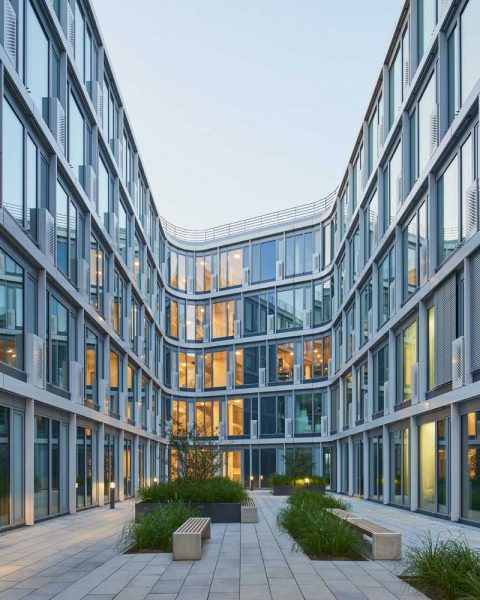 branicks-infinity-office-greenbuilding