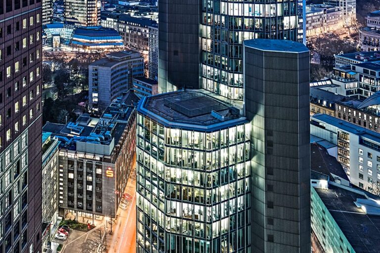 garden-tower_01-1920×1280